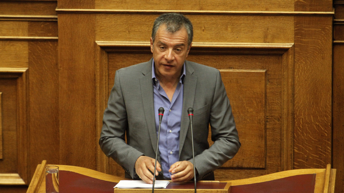 Θεοδωράκης: Oι ΣΥΡΙΖΑΝΕΛ διαλύουν και τα λιγοστά ψήγματα αξιοπιστίας της κυβέρνησής τους